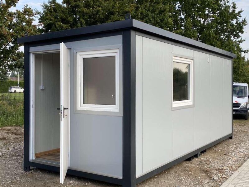 37534f07-693a-453d-ad65-8ce4efcc7a9a.jpg Container Bureau 20 Pieds Sanitaire Intégré